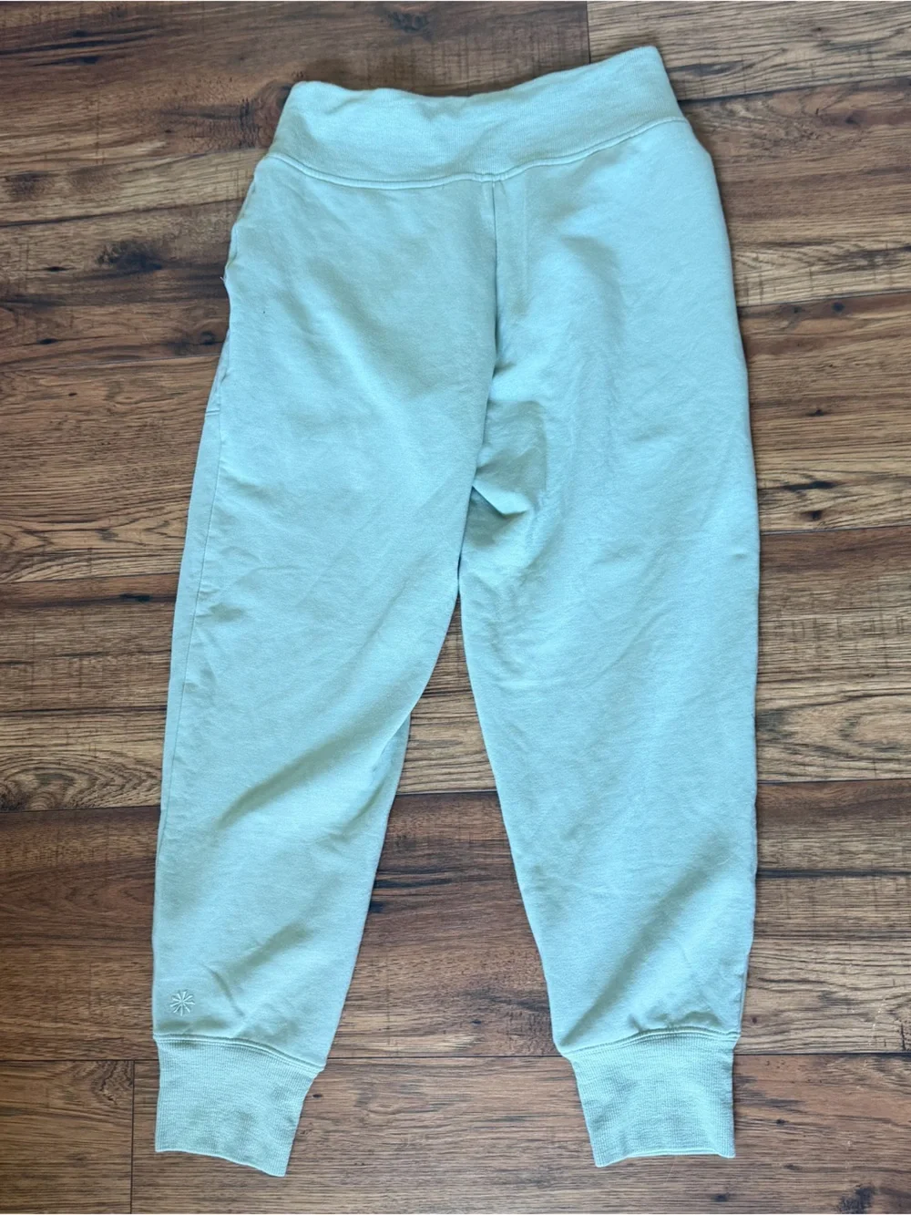Athleta Mint Green Soft Jogger Pants Small EUC Cozy Loungewear Athleisure - Picture 6 of 7